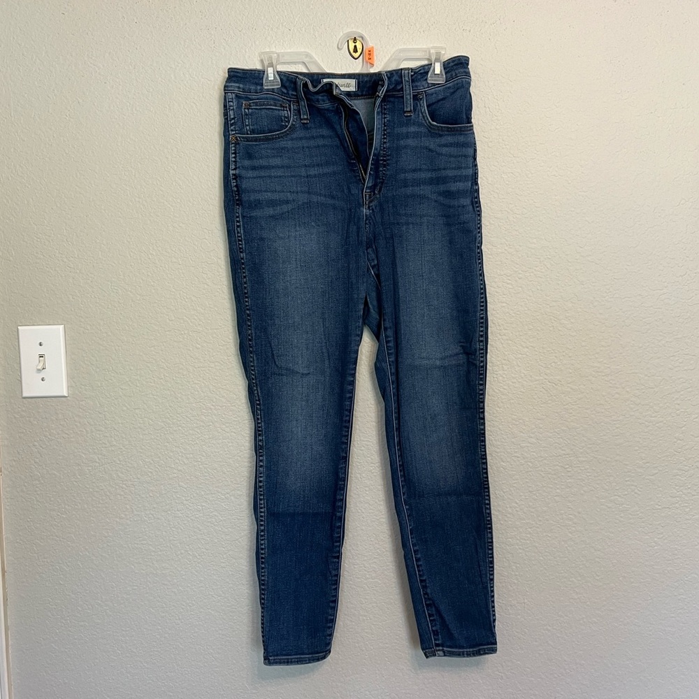 Madewell Curvy Roadtripper Skinny Jeans